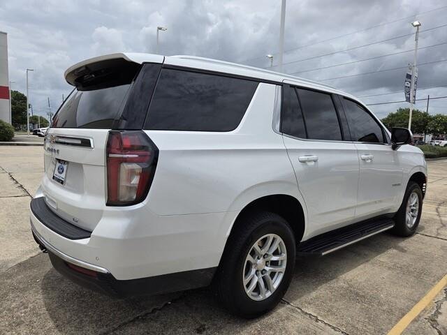Used 2024 Iridescent Pearl Tricoat Chevrolet LT image 5