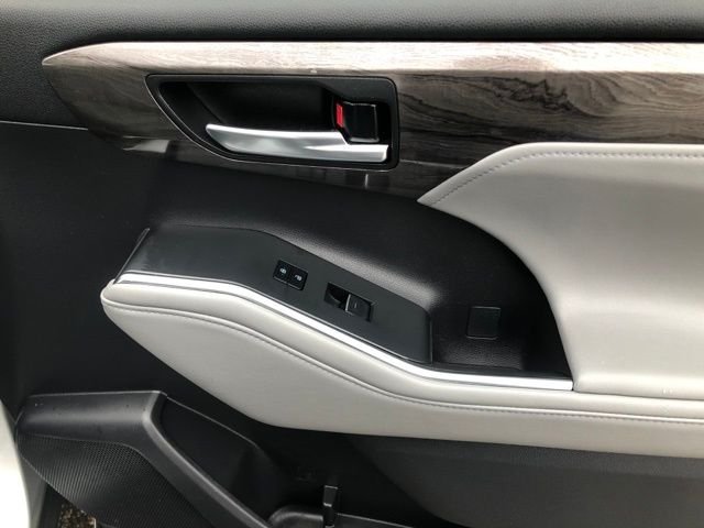 Used 2023 Silver Toyota Limited image 16