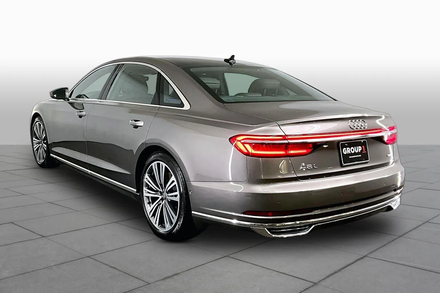 Used 2020 Glacier White Metallic Audi  image 12