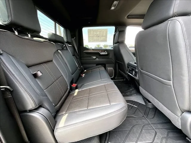 New 2026 Black Chevrolet High Country image 25