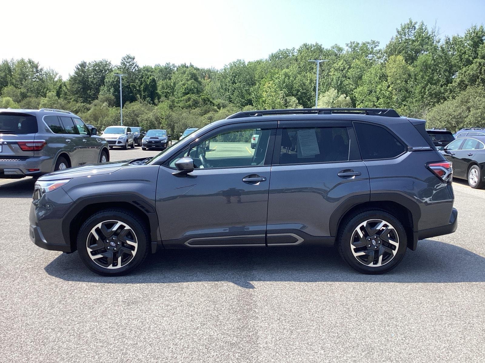 Used 2025 Magnetite Gray Metallic Subaru Limited image 4