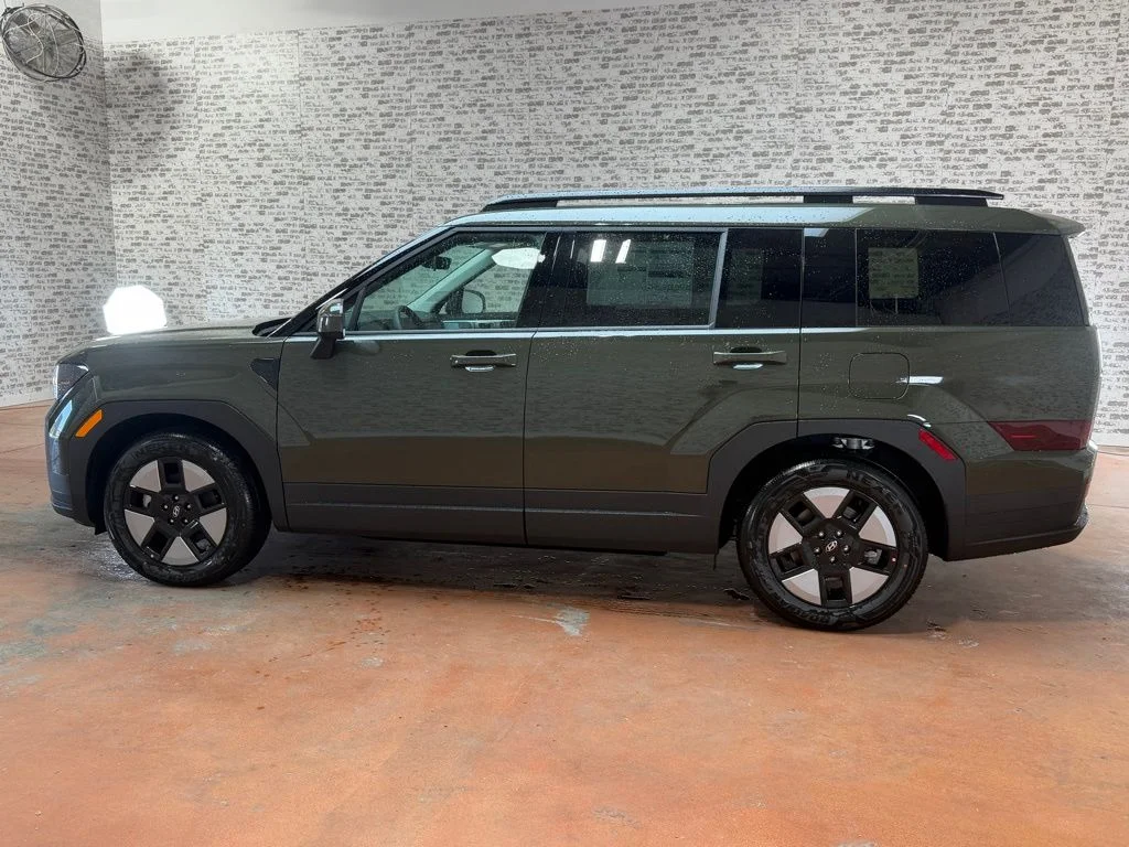 New 2026 Rockwood Green Hyundai SEL image 4