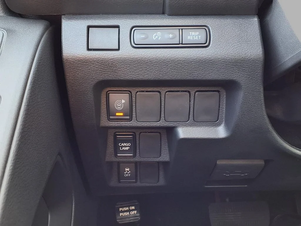 2026 Nissan Frontier SV - Photo 17