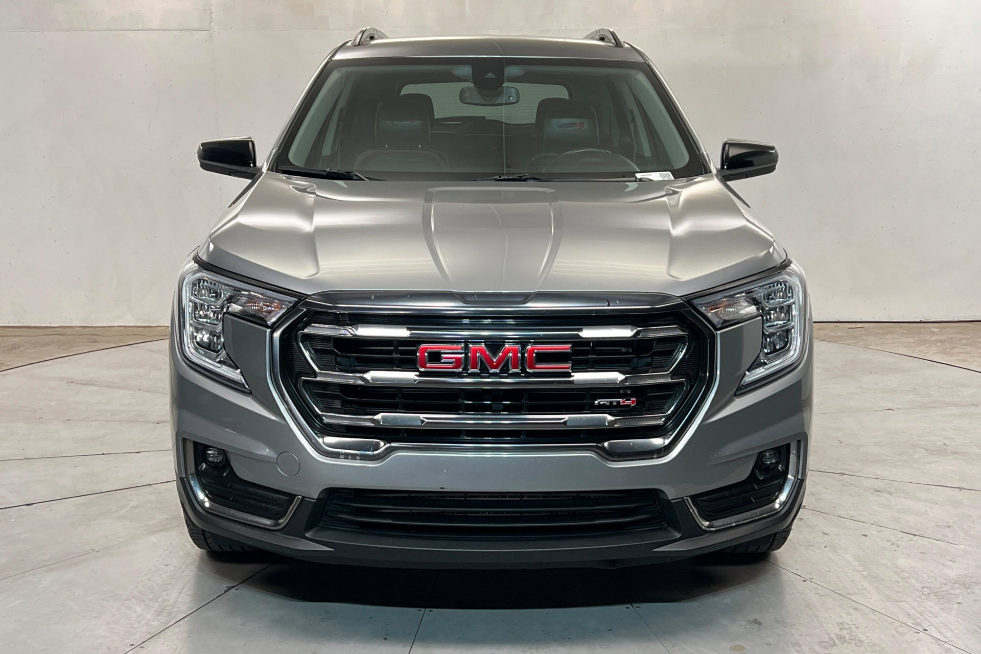 Used 2023 Sterling Metallic GMC AT4 image 9
