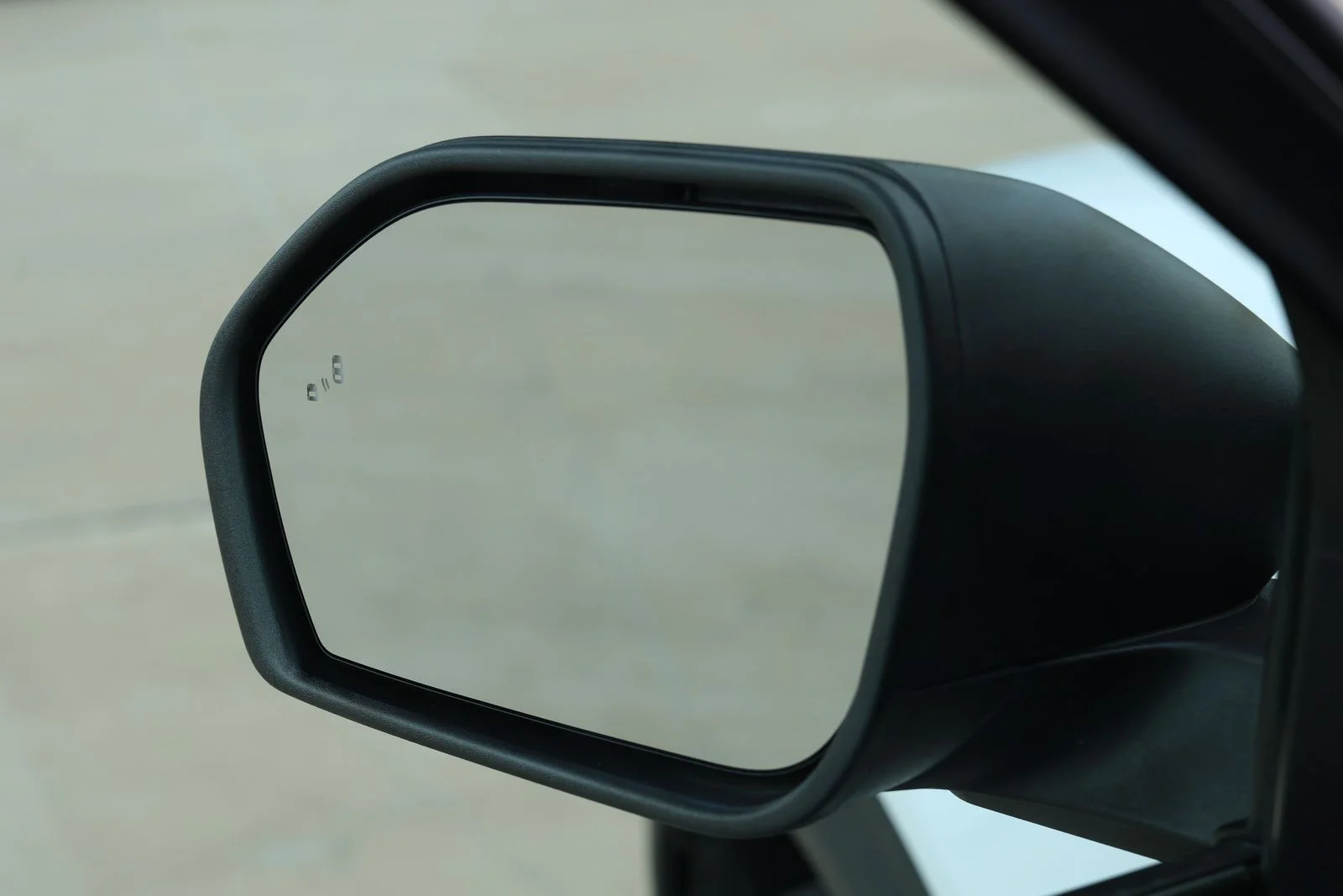 Used 2025 White Ford Active image 10
