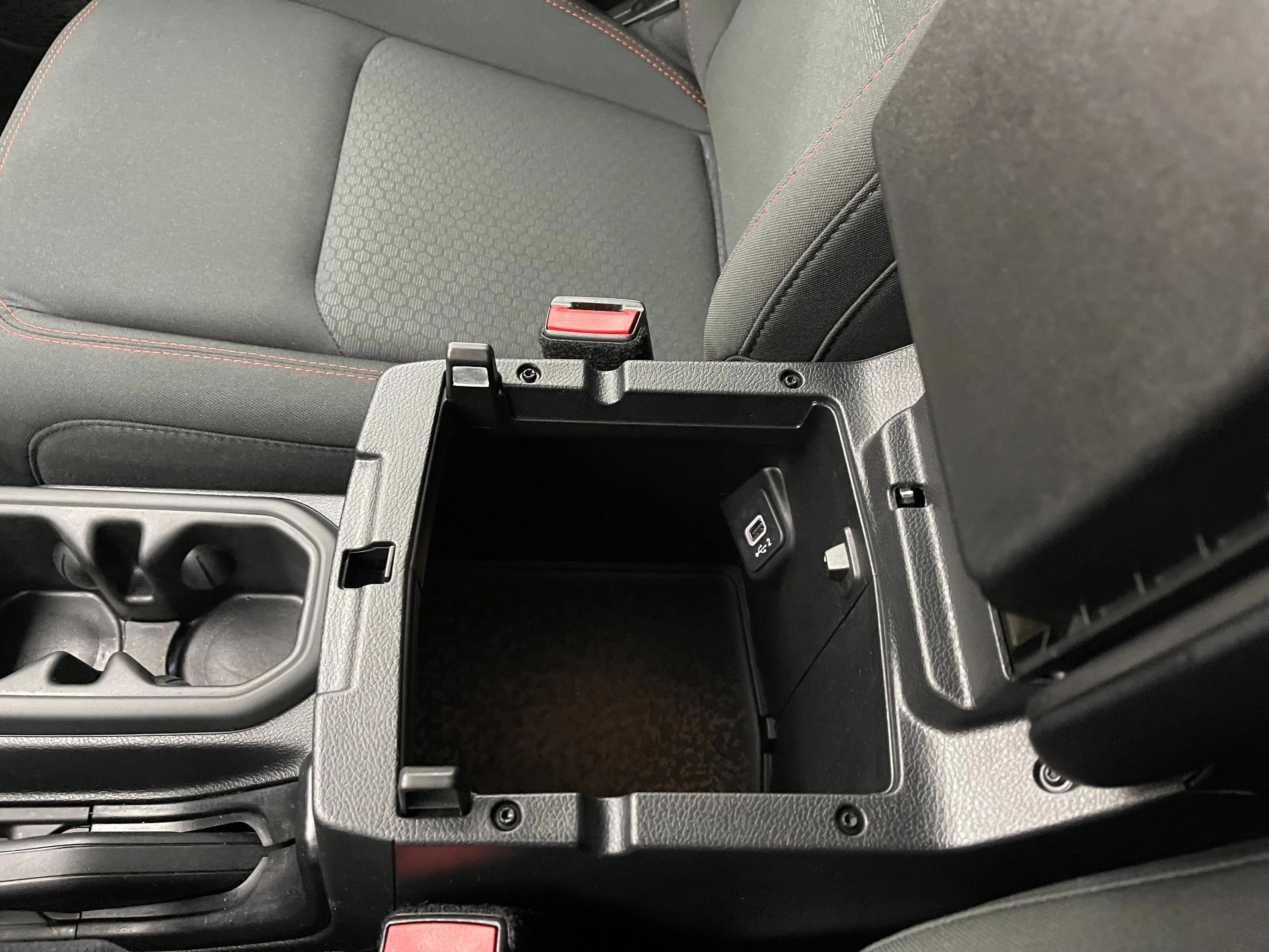 Used 2021  Jeep Rubicon image 29