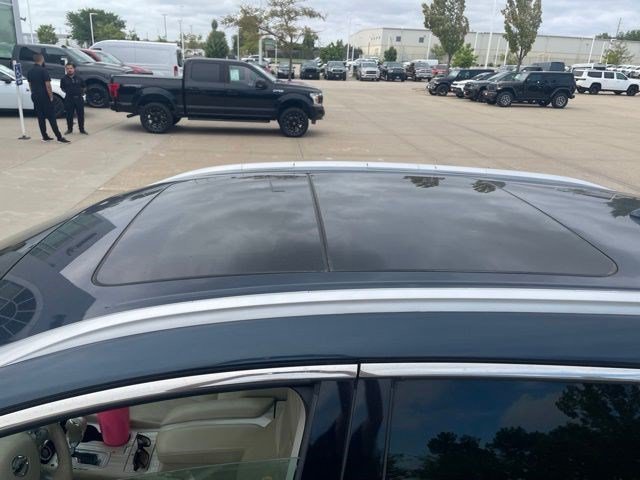 Certified Used 2017 Arctic Blue Metallic Nissan Platinum image 9