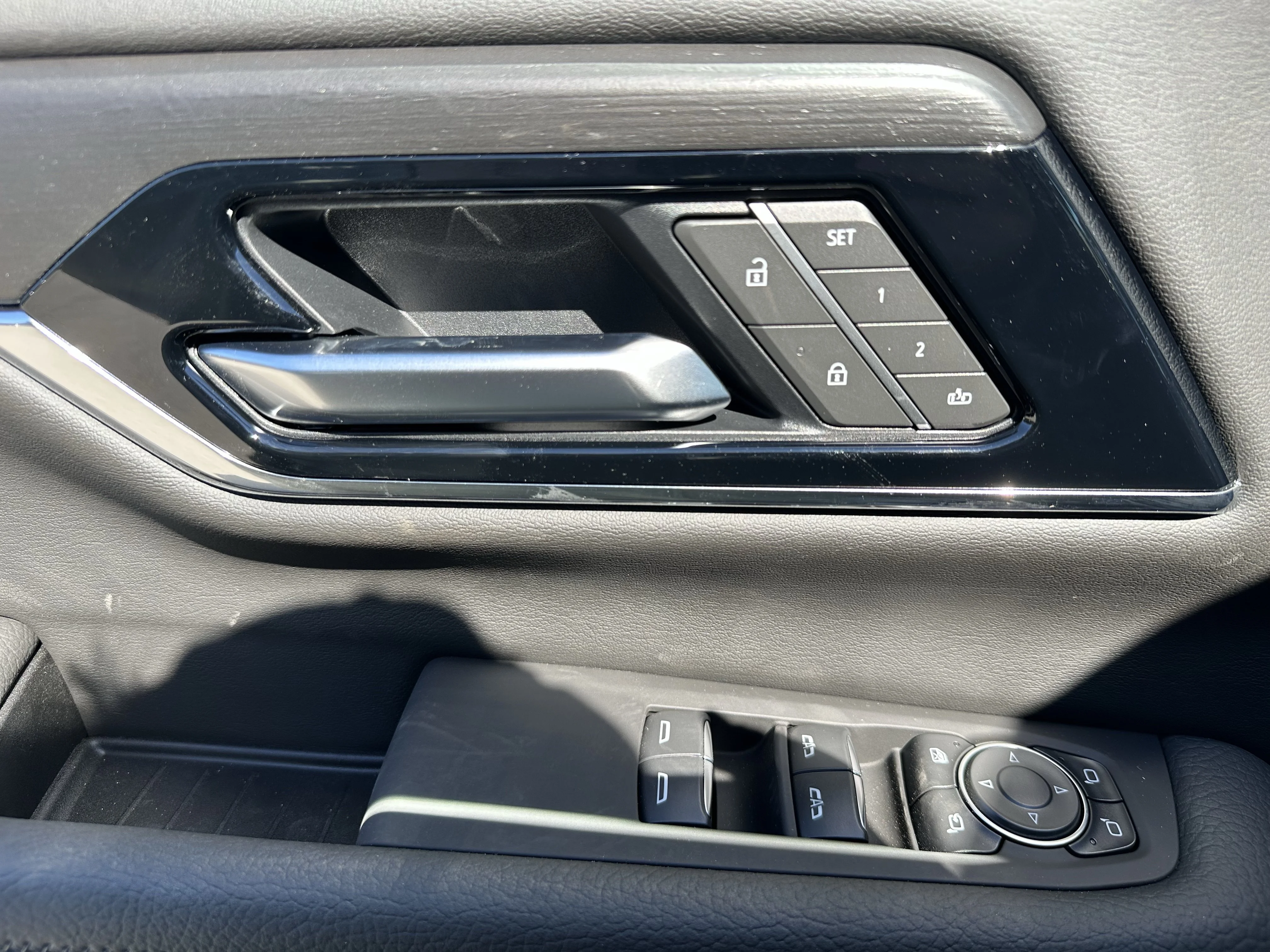 New 2026 Glacier White Tricoat GMC Denali image 9