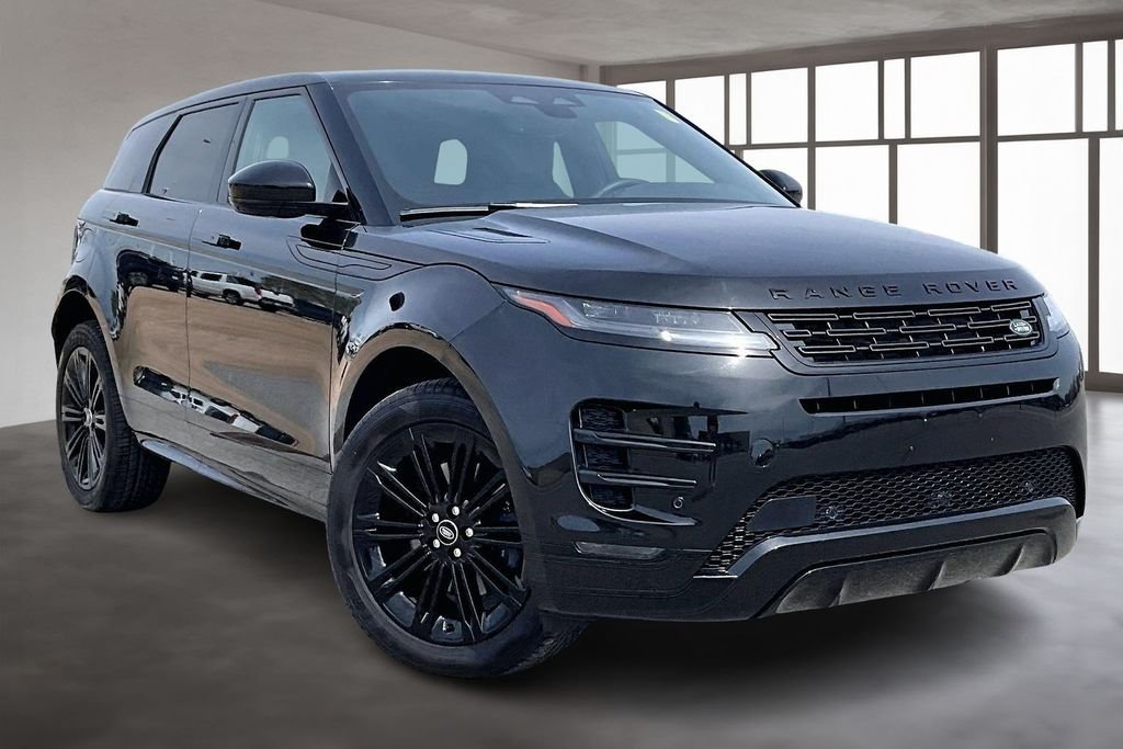 Used 2025 Santorini Black Metallic Land Rover Dynamic image 11
