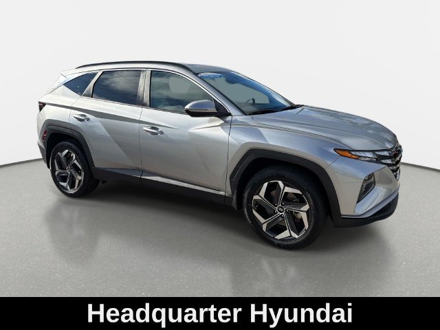 Used 2023 Silver Hyundai SEL image 1