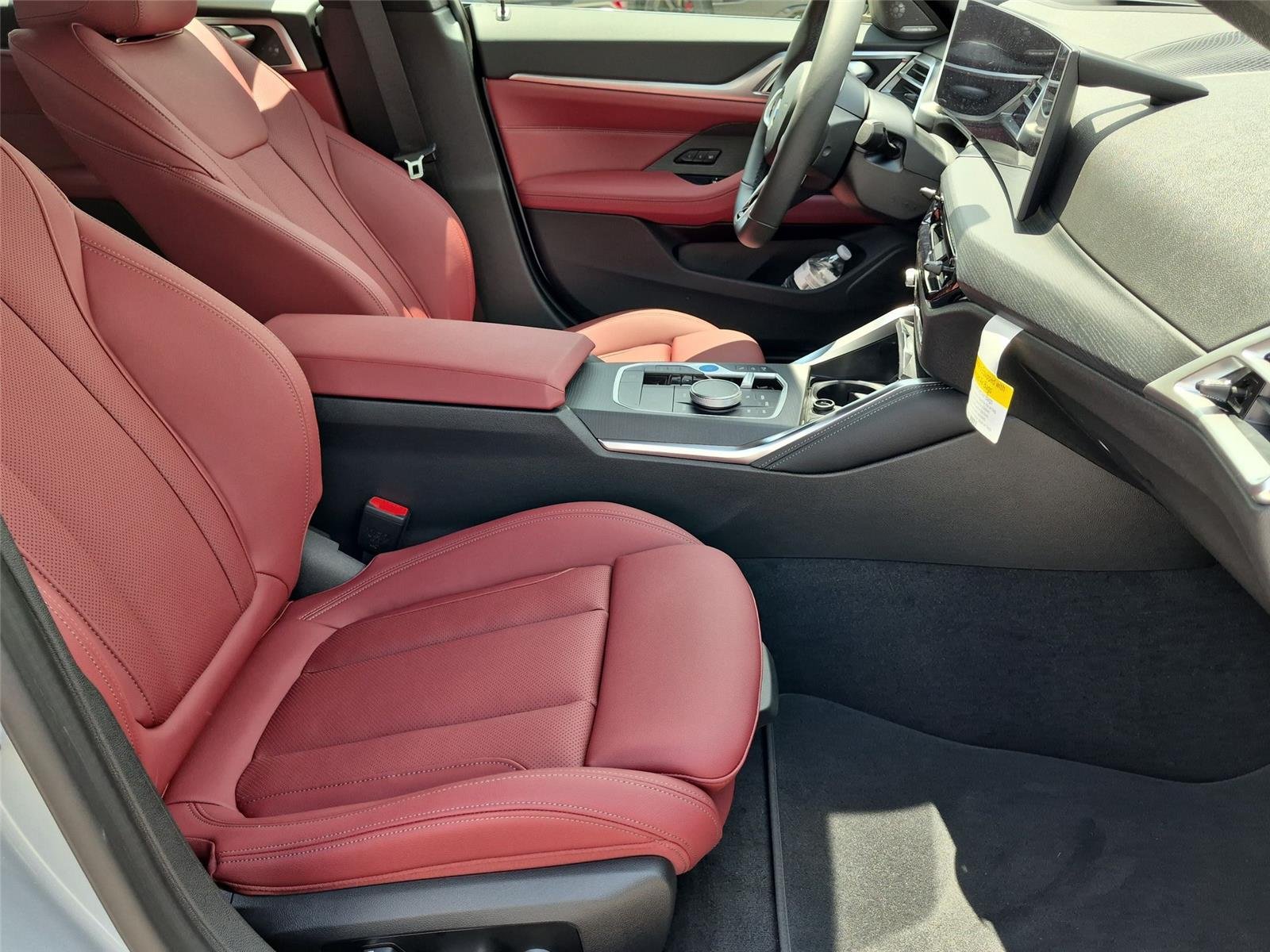 New 2026 Brooklyn Grey Metallic BMW xDrive40 image 37