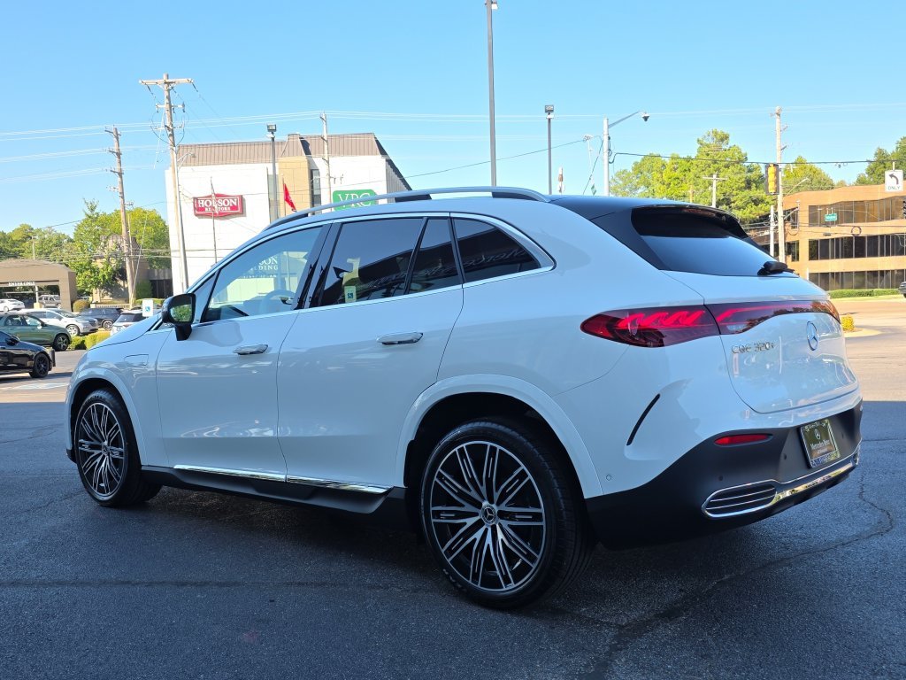 New 2027 Polar White Mercedes-Benz 320+ SUV image 3
