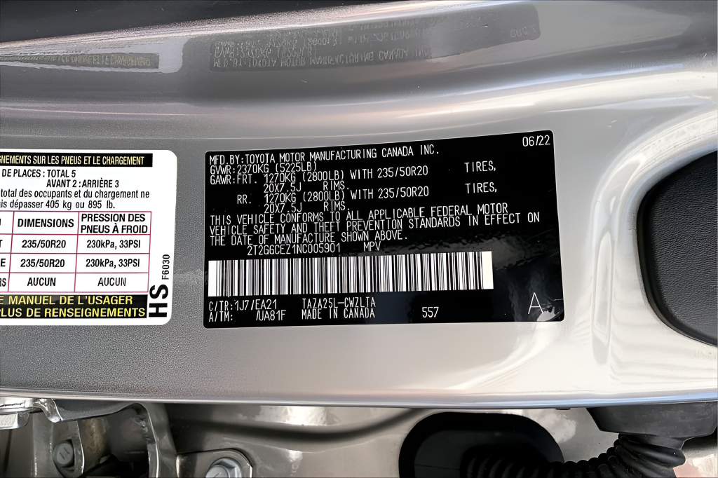 Used 2022 Silver Lexus 350 Premium image 16