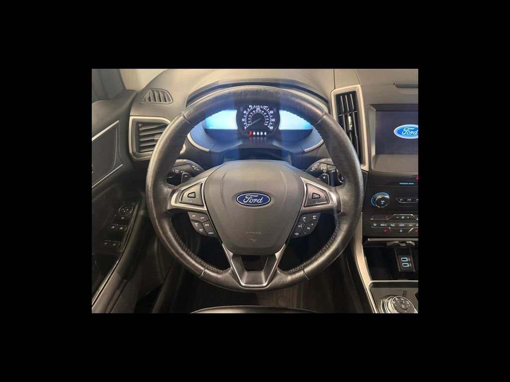 Used 2019 Silver Ford SEL image 14