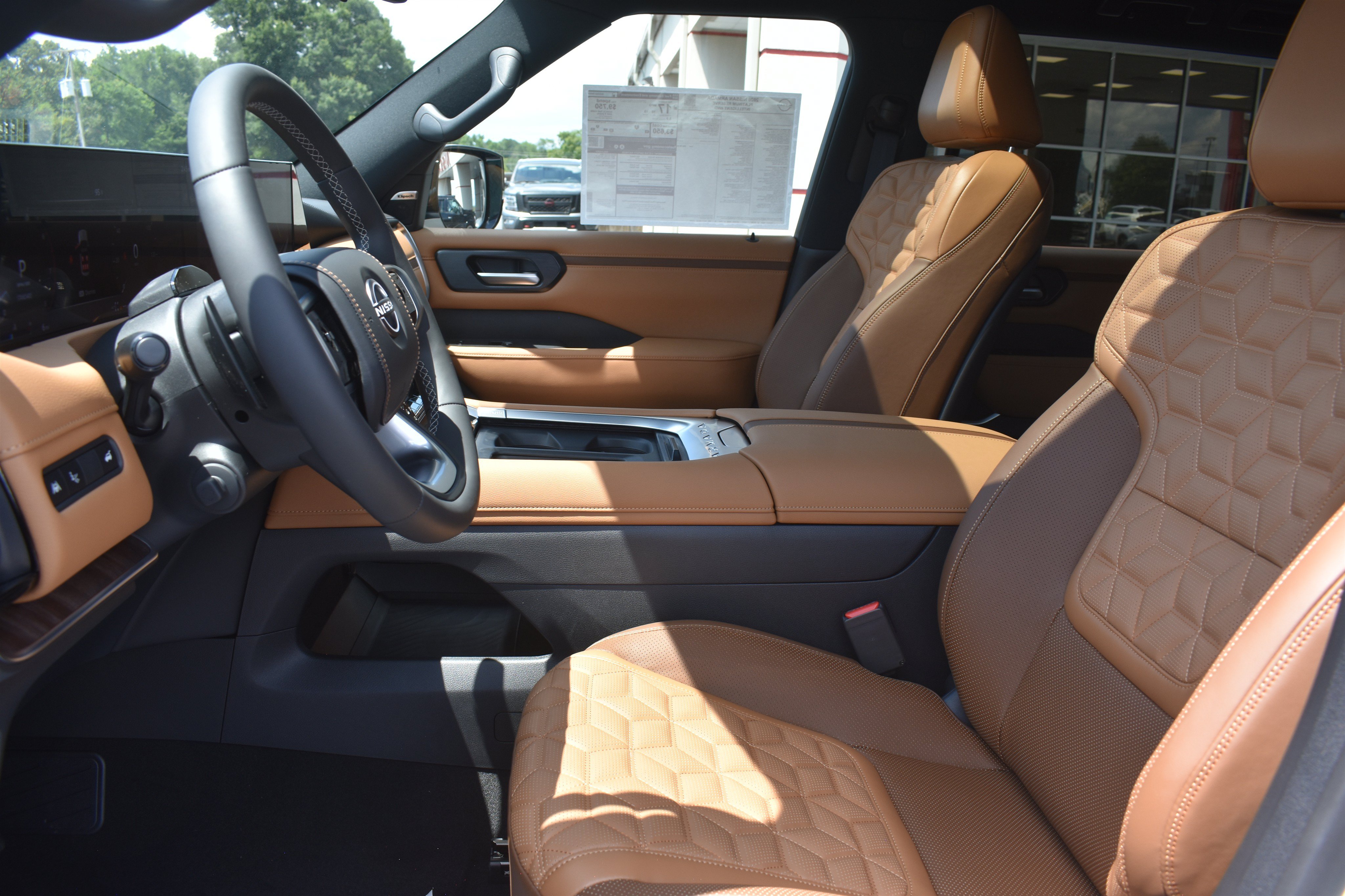New 2026 Everest White TriCoat / Super Black Two-tone Nissan Platinum Reserve image 14