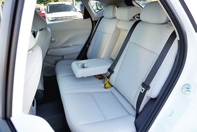 New 2026 White Hyundai SEL Premium image 18