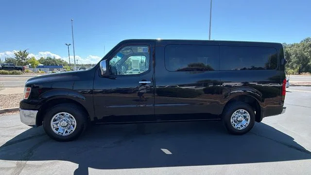 Used 2018 Super Black Nissan SL image 7