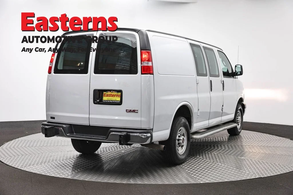 Used 2024 White GMC Work Van image 5