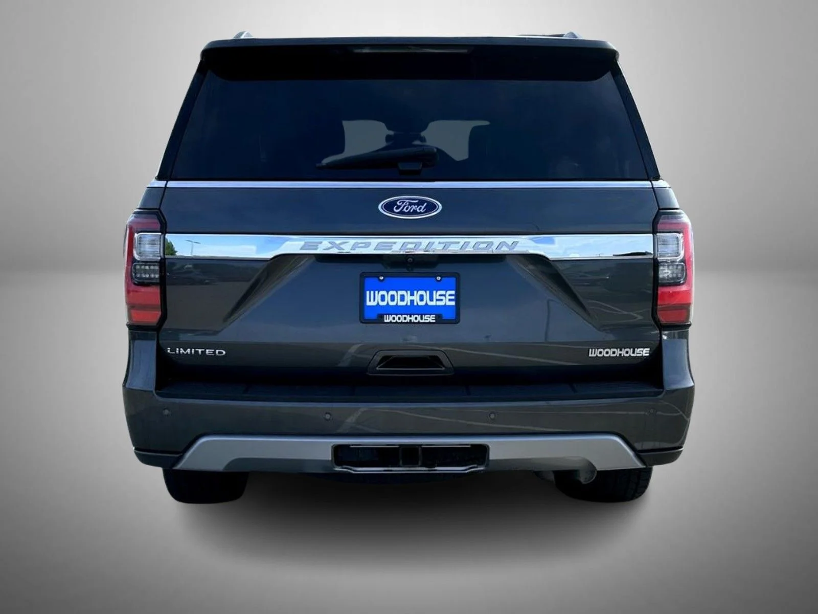 Used 2019 Gray Ford Limited image 6