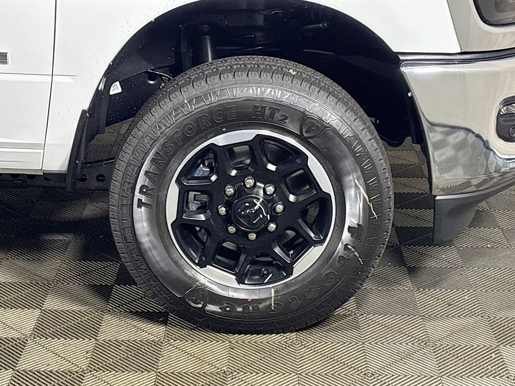 New 2026 Bright White Clear-Coat Exterior Paint RAM Laramie image 23