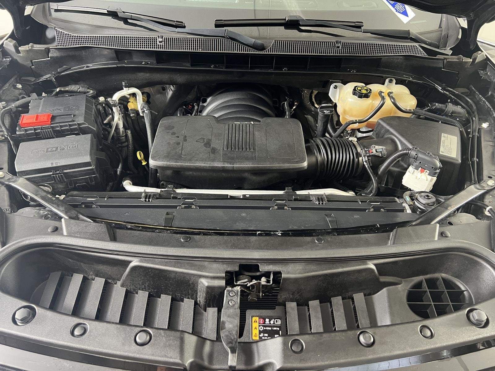 Used 2021 Black Chevrolet LS image 25