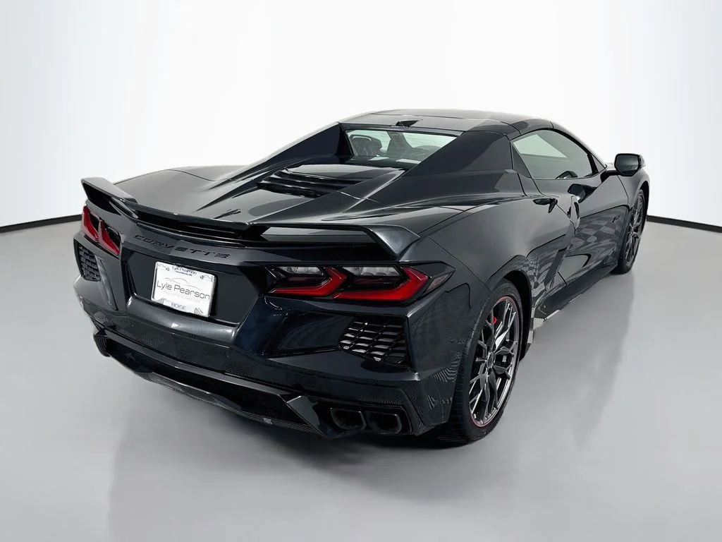 Used 2023 Carbon Flash Metallic Chevrolet Stingray image 9
