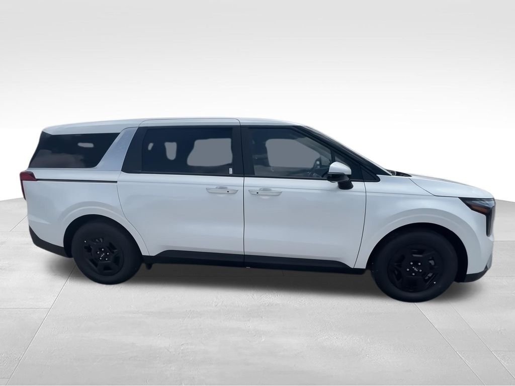 New 2026 White Kia LX image 9