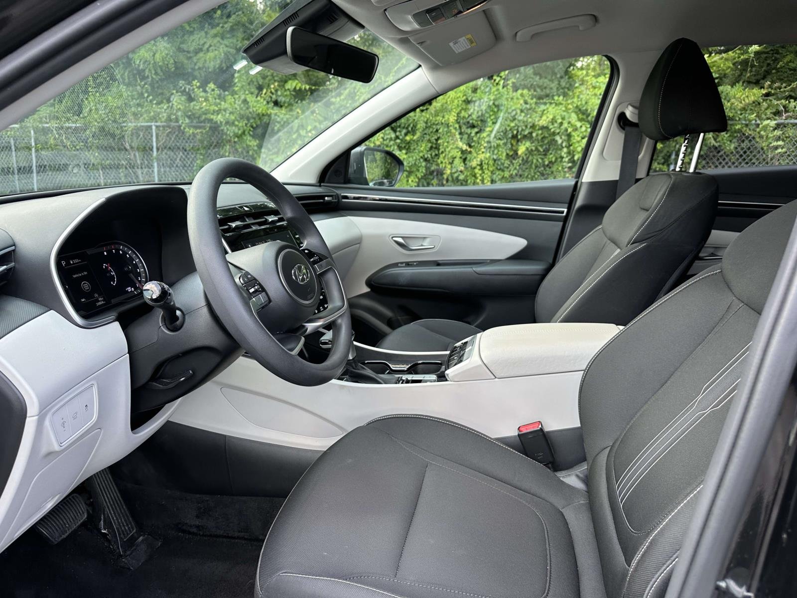 Used 2024 Black Hyundai SEL image 22