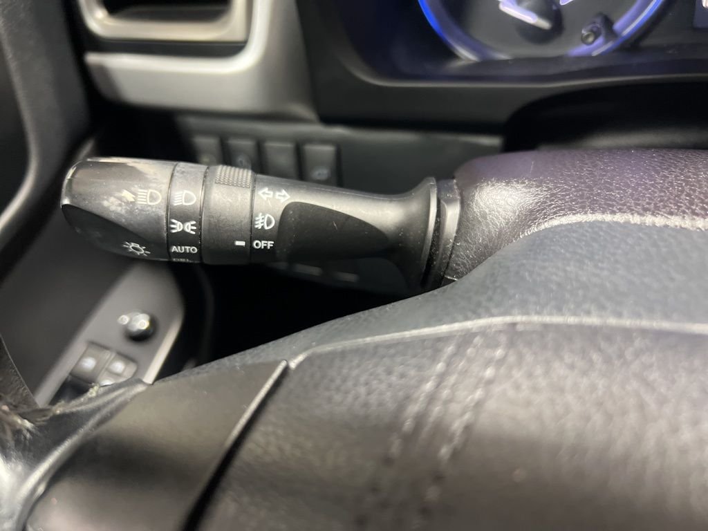 Used 2019 Gray Toyota XLE image 38