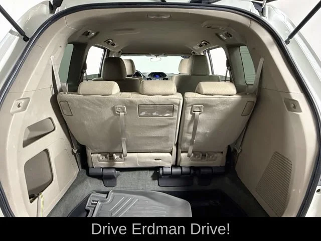 Used 2015 White Honda LX image 34