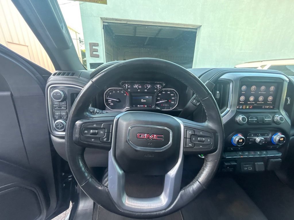 Used 2020 ONYX BLACK GMC SLT image 13