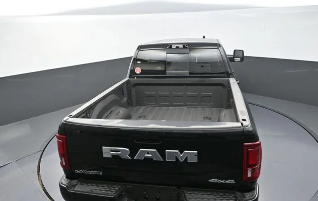 2026 RAM 2500 Laramie - Photo 17