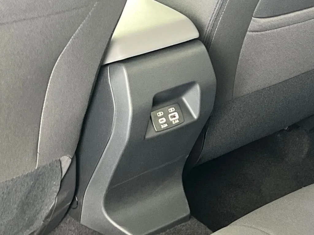 New 2026 ALPINE GREEN Subaru Premium image 35