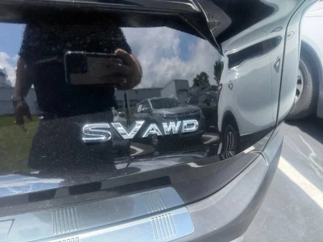 Used 2022 Black Nissan SV image 7