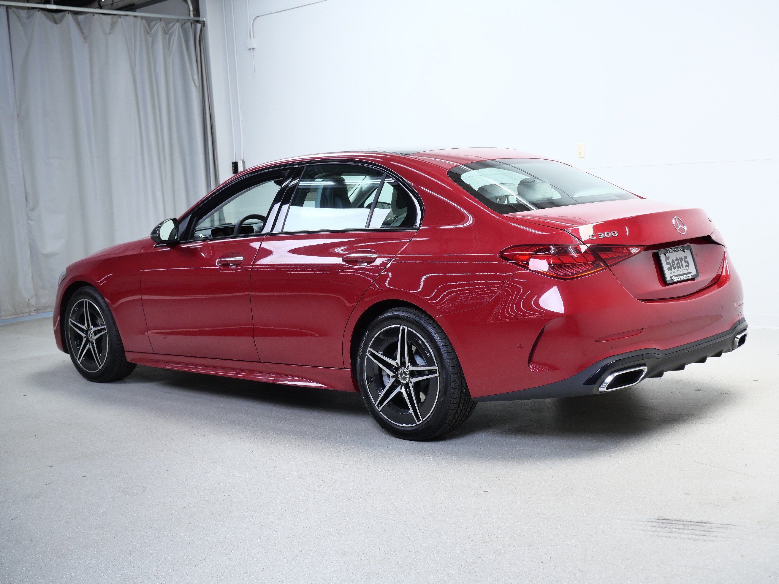 New 2026 MANUFAKTUR Patagonia Red Metallic Mercedes-Benz C 300 image 6