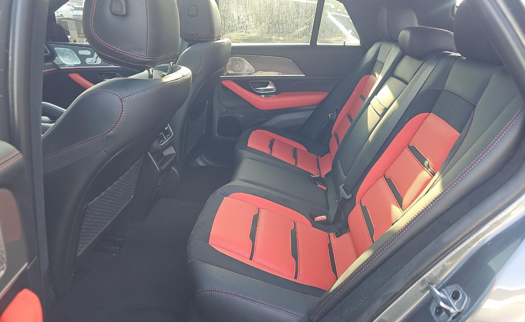 Used 2023 Gray Mercedes-Benz GLE 53 AMG® image 5