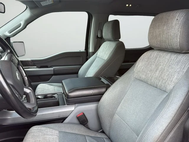 Used 2022 Black Ford XLT image 10