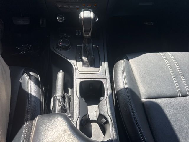Used 2019 Black Ford Lariat image 14