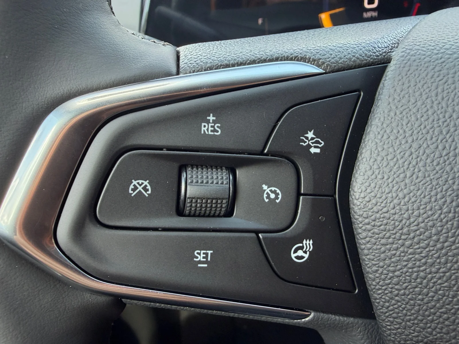 New 2026 Mosaic Black Metallic Chevrolet LT image 24
