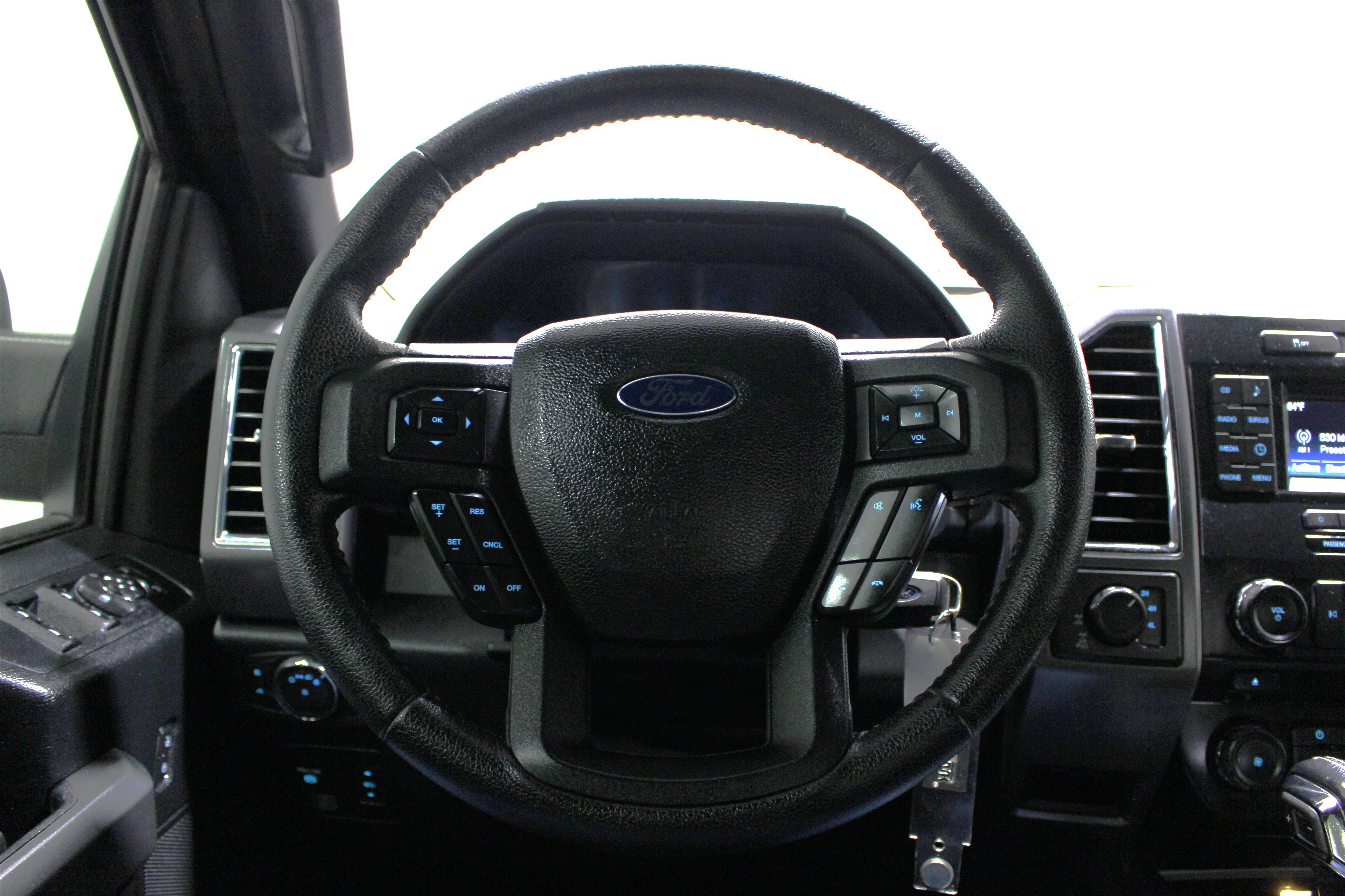2016 Ford F-150 XLT - Photo 11