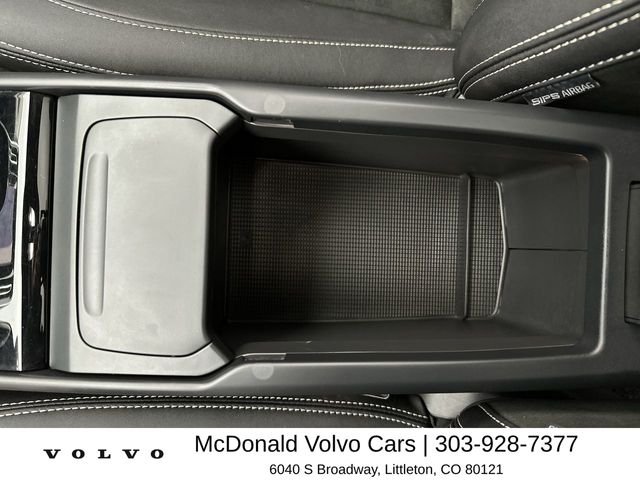 Used 2023 Green Volvo Ultimate image 21