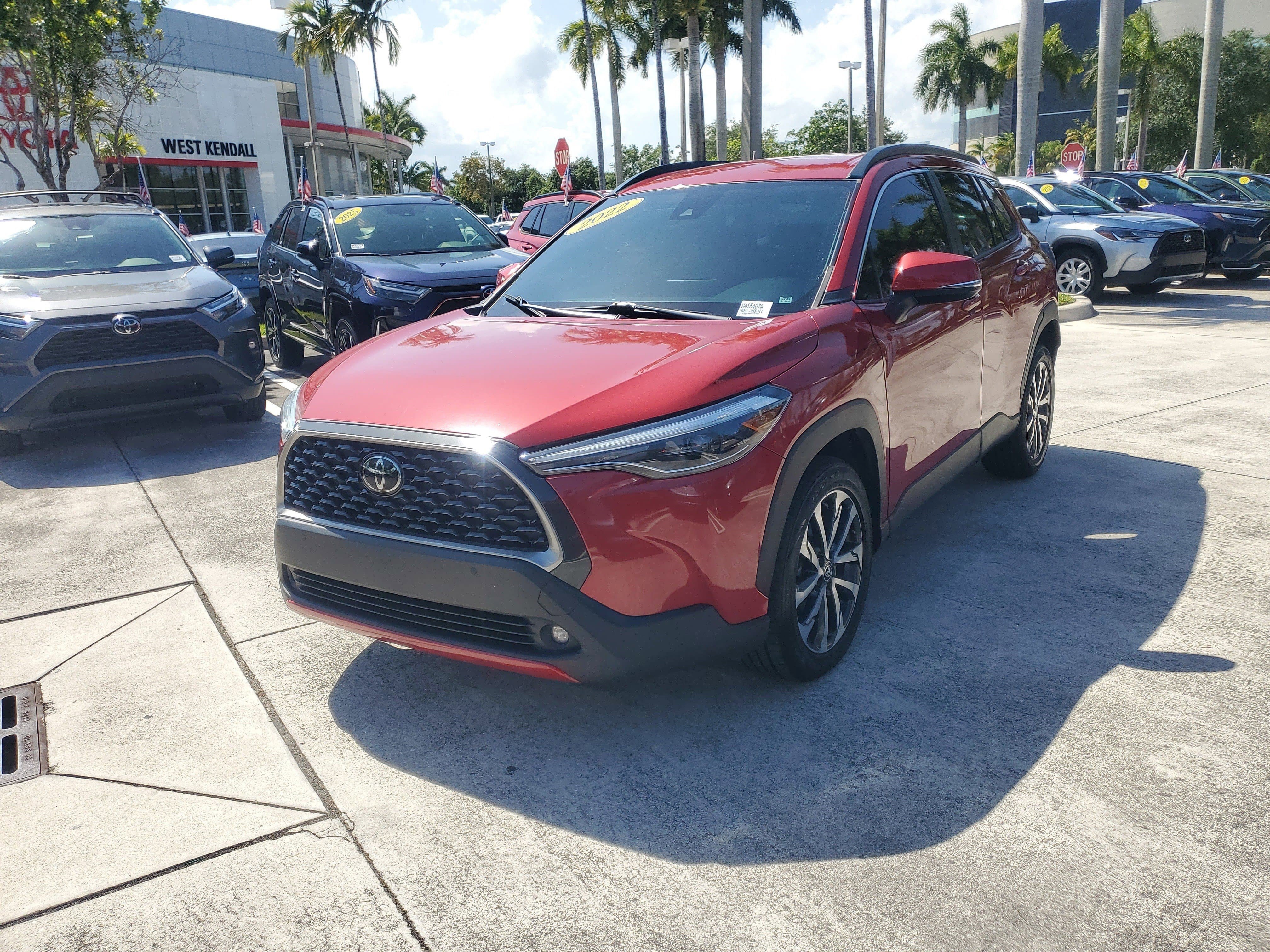 Used 2022 Barcelona Red Metallic Toyota XLE image 7