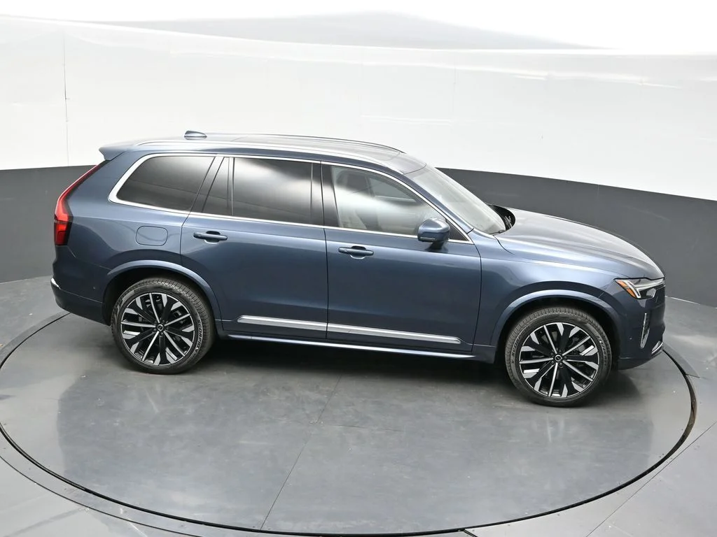 New 2026 Denim Blue Volvo T8 Plus image 38