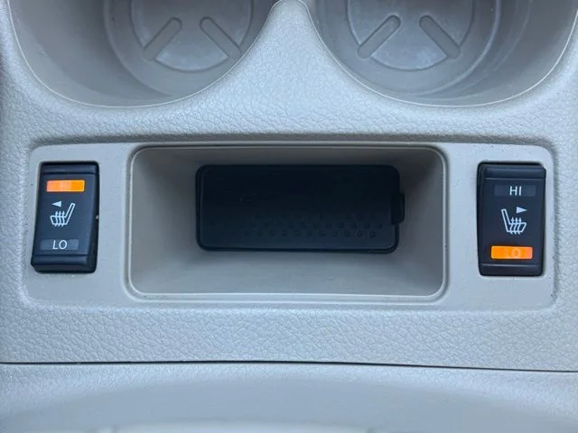 Used 2020 Green Nissan SL image 33