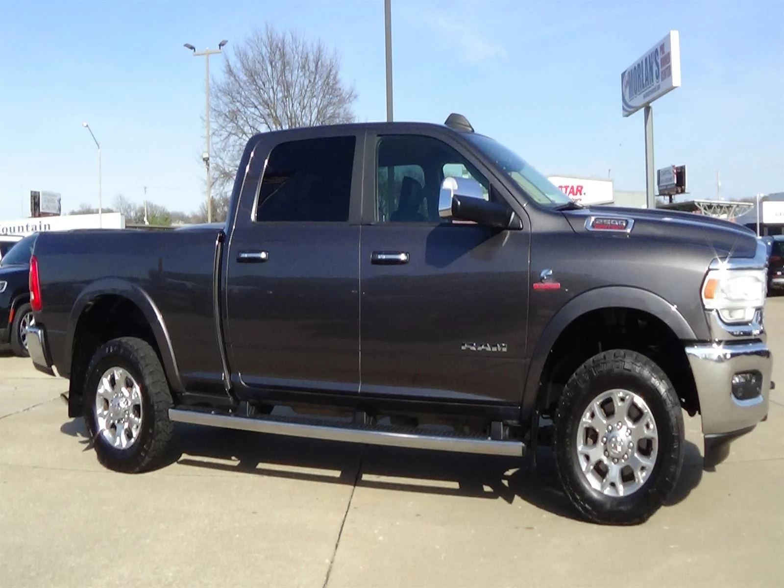 Certified Used 2021 Granite Crystal Metallic Clear Coat (pau) RAM Laramie image 5