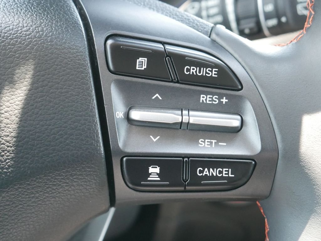Used 2020 Orange Hyundai Ultimate image 29