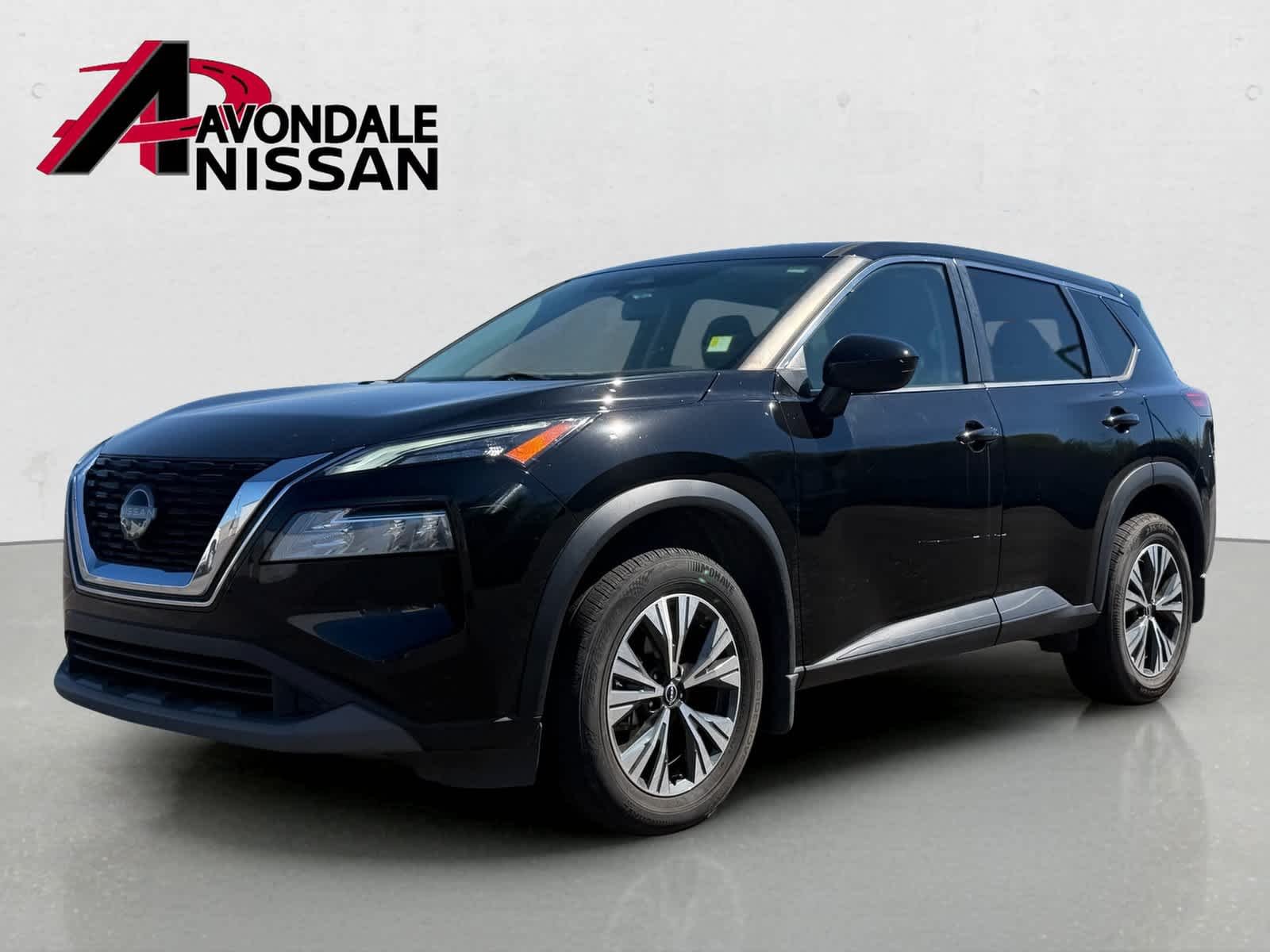 Certified Used 2023 Super Black Nissan SV image 2