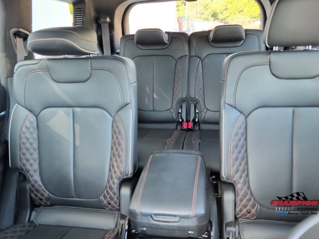 Used 2023 Black Jeep Summit image 32
