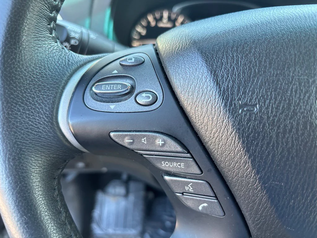 Used 2017 Gray Nissan SV image 19