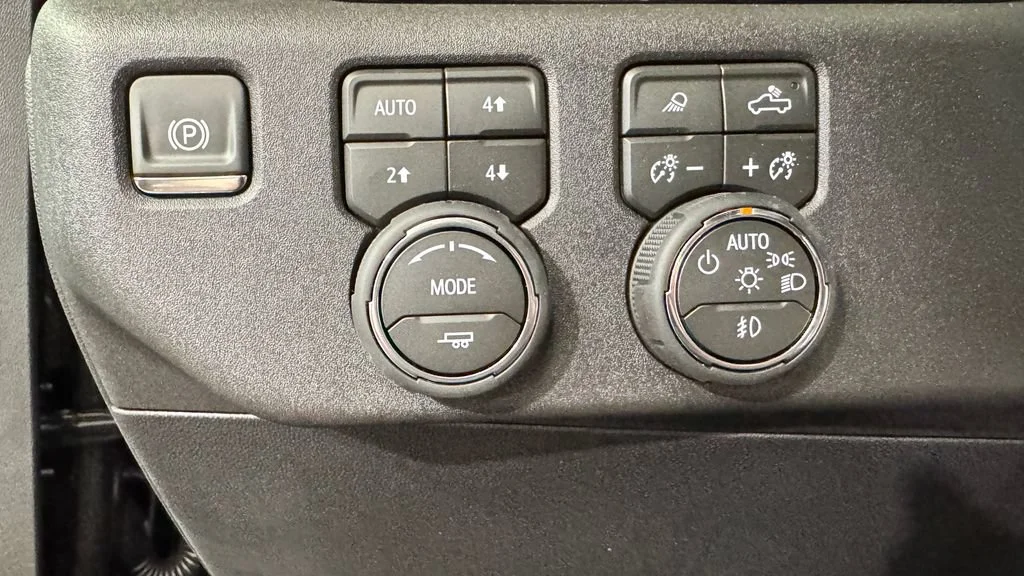 2026 Chevrolet Silverado 3500 HD LTZ - Photo 20